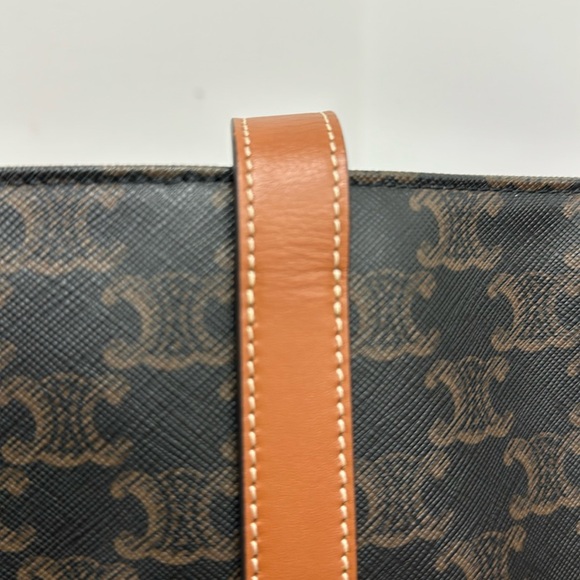 Celine Medium Cabas - Picture 7 of 14